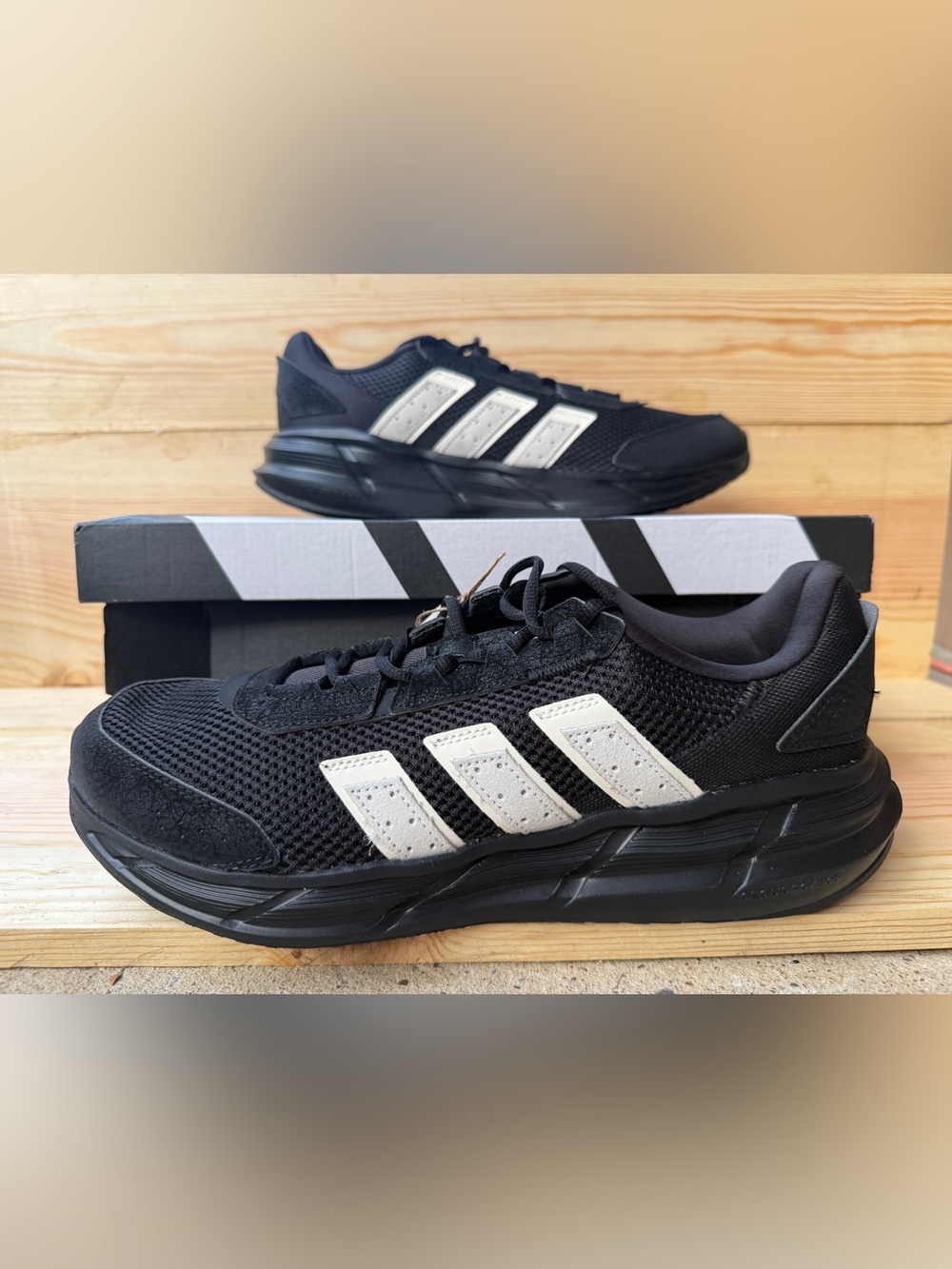 adidas Astrastar Men’s 12 Black White Cloudfoam JP5938 New